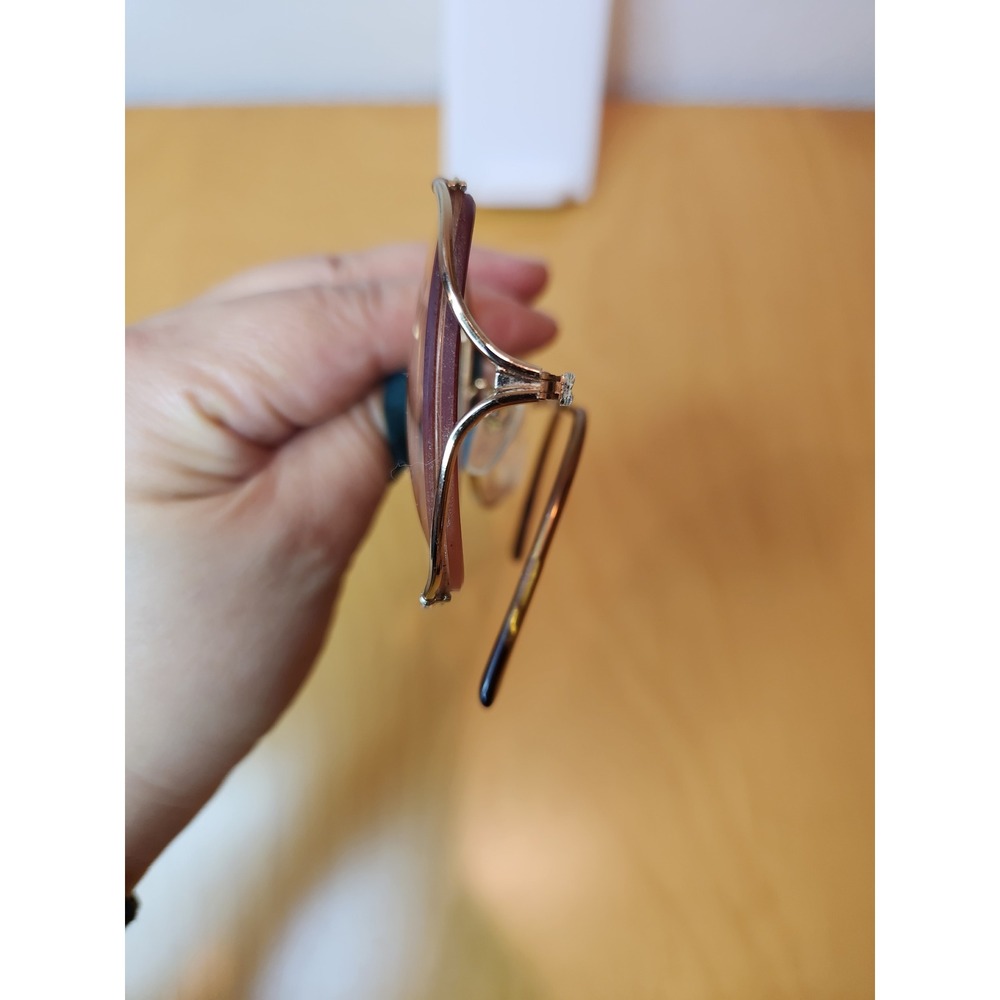 Vintage Tura MOD 423 BBN Gold Oval Eyeglasses Frame Made in Japan
80s oversized - Picture 5 of 14